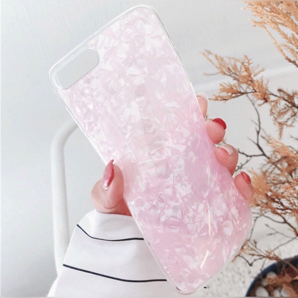 iPhone Pearl Shell Case - Picture 6 of 8